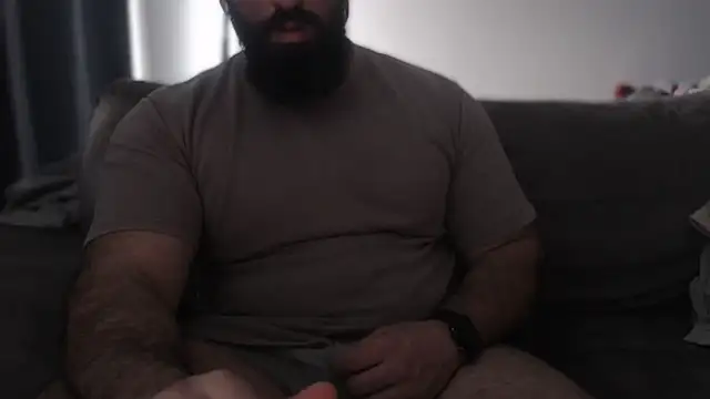 hugemachohandsome online show from 02.18.26