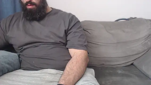 hugemachohandsome online show from 03.12.26