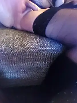 Zu Real online show from 12.08.24