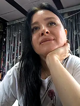 KikiXRed online show from 04.07.26