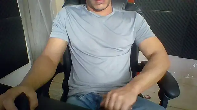 Snapshot of MachoScorpionCaralho chatting on 07.02.26 MachoScorpionCaralho online show from 07.02.26