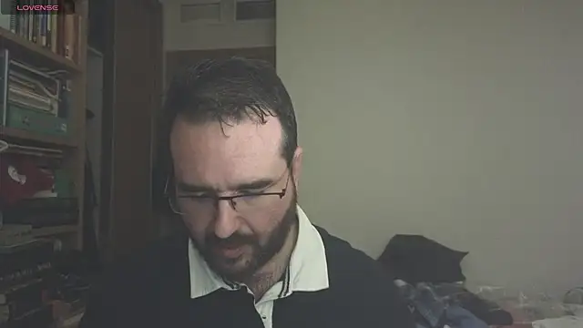 curiosillo83 online show from 03.21.25