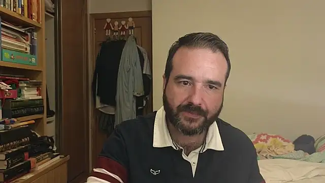 curiosillo83 online show from 11.10.25