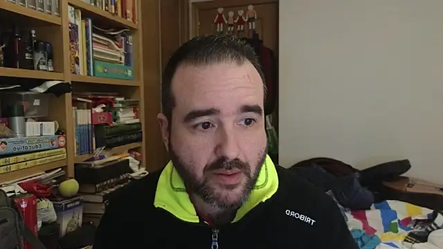 Snapshot of curiosillo83 chatting on 04.03.26 curiosillo83 online show from 04.03.26