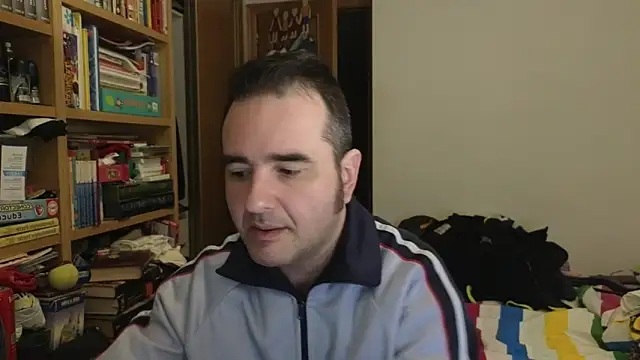 Snapshot of curiosillo83 chatting on 04.11.26 curiosillo83 online show from 04.11.26