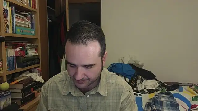 Snapshot of curiosillo83 chatting on 04.21.26 curiosillo83 online show from 04.21.26