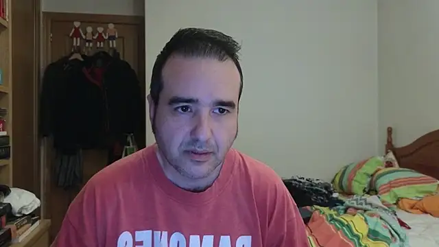 Snapshot of curiosillo83 chatting on 05.02.26 curiosillo83 online show from 05.02.26