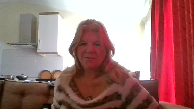 Snapshot of TrustfulVampire1 chatting on 02.26.26 TrustfulVampire1 online show from 02.26.26