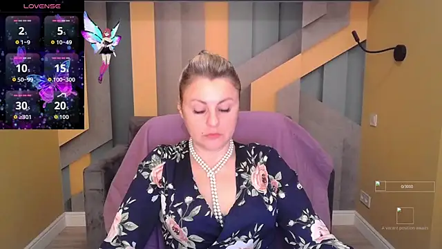 Candy Long online show from 11.04.25