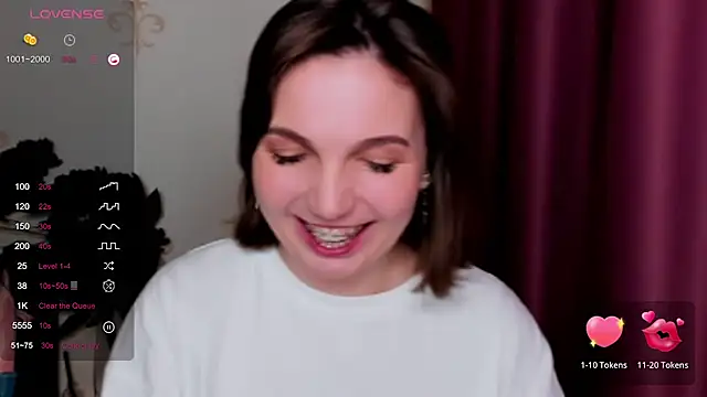 Snapshot of KindHazelHere_ chatting on 02.25.25 KindHazelHere online show from 02.25.25