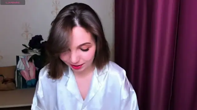 Snapshot of KindHazelHere_ chatting on 03.07.25 KindHazelHere online show from 03.07.25