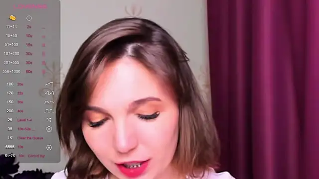 Snapshot of KindHazelHere_ chatting on 03.12.25 KindHazelHere online show from 03.12.25