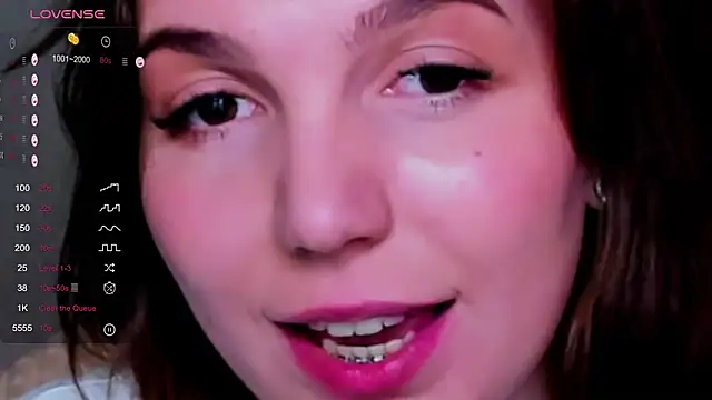 Snapshot of KindHazelHere_ chatting on 03.18.25 KindHazelHere online show from 03.18.25