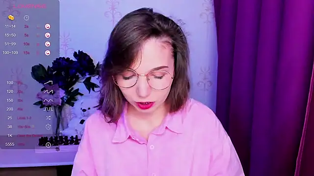 KindHazelHere  online show from 02.03.26