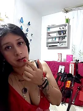 Giuliana90 online show from 03.12.26