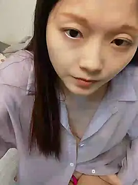 Lu Nana online show from 03.05.25