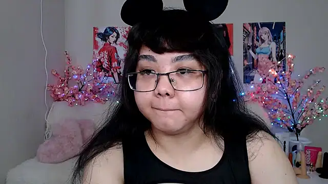 Snapshot of Moertomlly chatting on 03.12.26 Moertomlly online show from 03.12.26