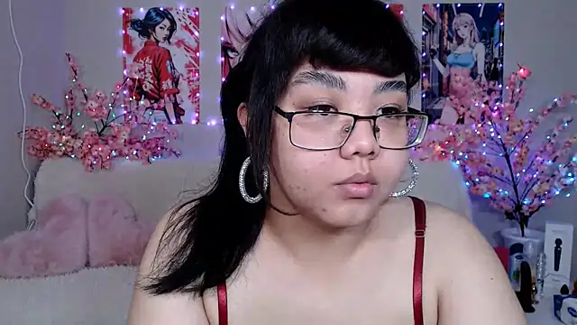 Snapshot of Moertomlly chatting on 03.17.26 Moertomlly online show from 03.17.26