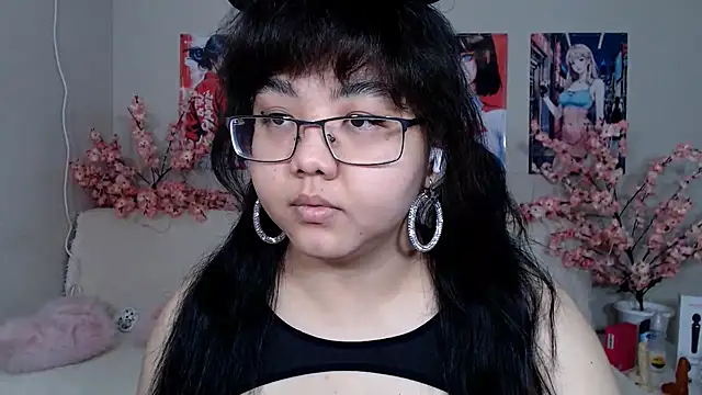 Snapshot of Moertomlly chatting on 03.28.26 Moertomlly online show from 03.28.26