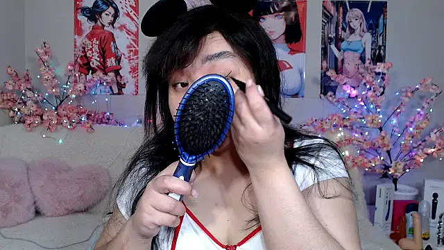 Snapshot of Moertomlly chatting on 03.30.26 Moertomlly online show from 03.30.26