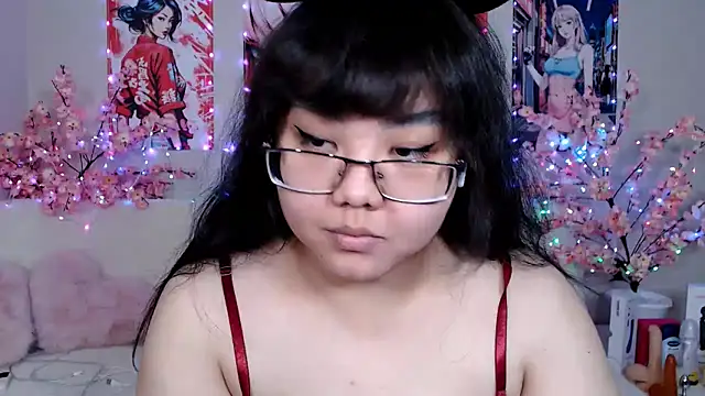 Snapshot of Moertomlly chatting on 04.02.26 Moertomlly online show from 04.02.26