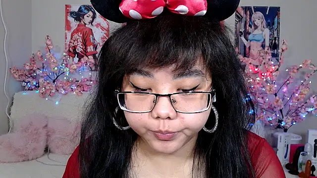 Snapshot of Moertomlly chatting on 04.06.26 Moertomlly online show from 04.06.26