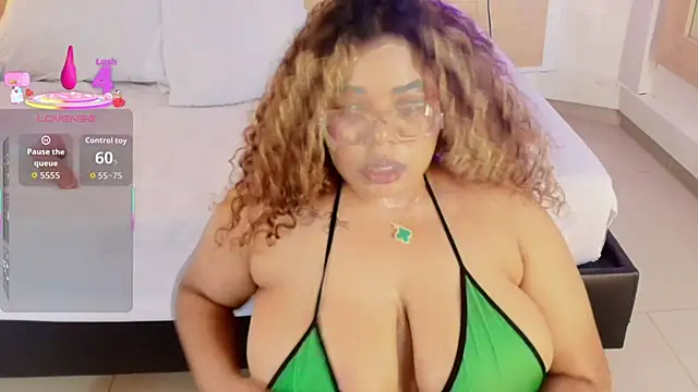  nickypurple  online show from 10.24.25