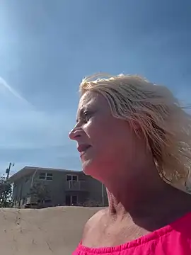 TiffaneyLove online show from 03.12.25