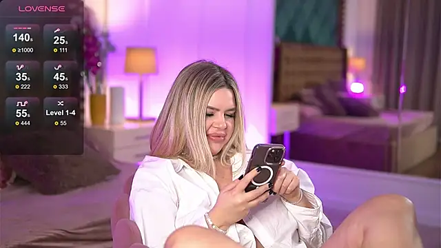 SophieBoobsX online show from 01.19.25