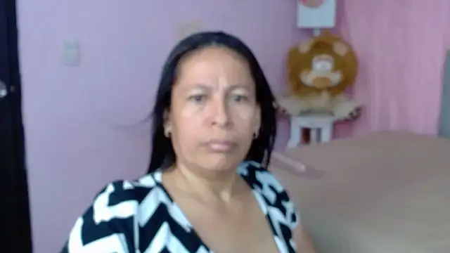 mature martina online show from 10.14.25