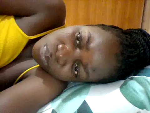 Snapshot of Alessandrajenna chatting on 02.15.25 Alessandrajenna online show from 02.15.25