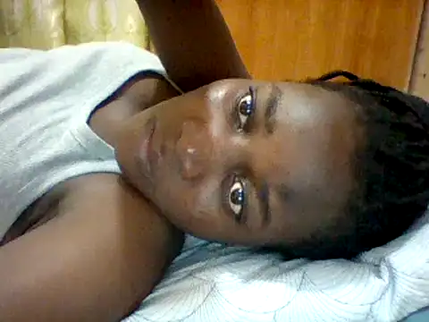 Snapshot of Alessandrajenna chatting on 03.20.25 Alessandrajenna online show from 03.20.25