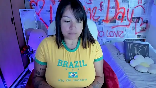 bigbooty-30 online show from 02.17.25