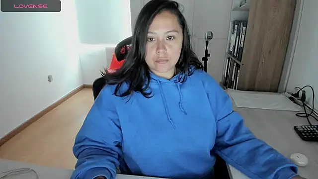 bigbooty-30 online show from 11.19.25