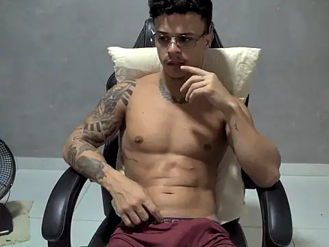 Gust027 online show from 04.13.26