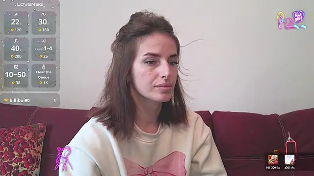 Snapshot of xx_adrihanna_xx chatting on 04.10.26 xx adrihanna xx online show from 04.10.26