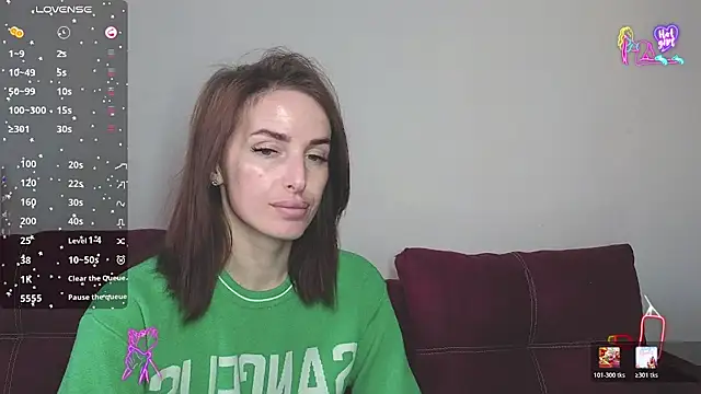 Snapshot of xx_adrihanna_xx chatting on 04.14.26 xx adrihanna xx online show from 04.14.26