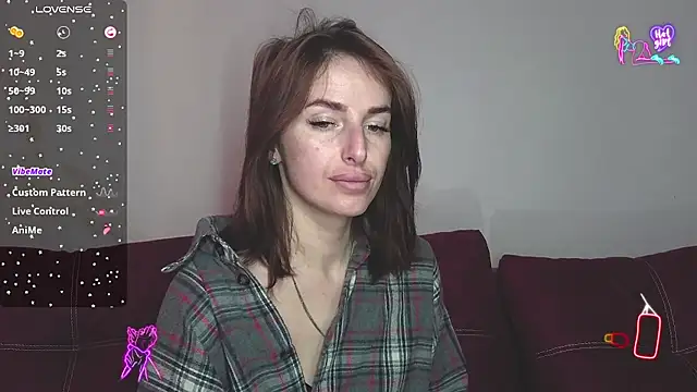 Snapshot of xx_adrihanna_xx chatting on 04.18.26 xx adrihanna xx online show from 04.18.26
