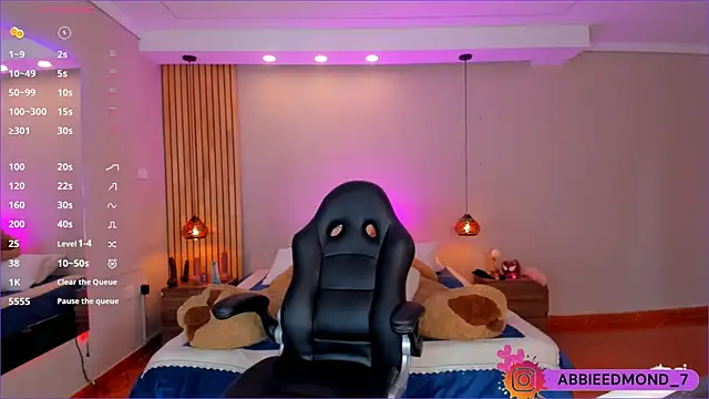 AbbieEdmond online show from 01.25.25