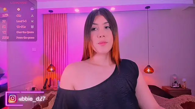 AbbieEdmond online show from 12.02.25