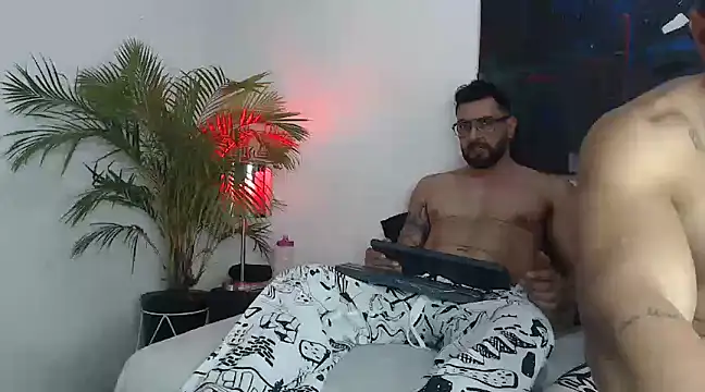 Snapshot of Markus_latin2 chatting on 03.16.25 Markus latin2 online show from 03.16.25