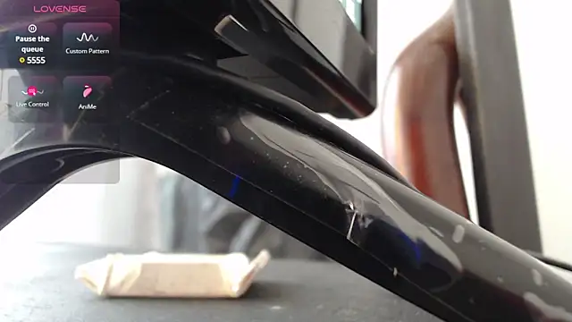 Snapshot of SOLL_RED chatting on 02.28.25 SOLL RED online show from 02.28.25