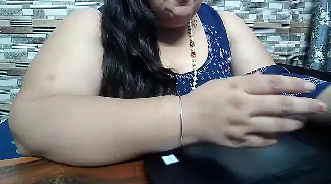 Snapshot of Sexy_raman_ chatting on 12.25.24 Sexy raman online show from 12.25.24
