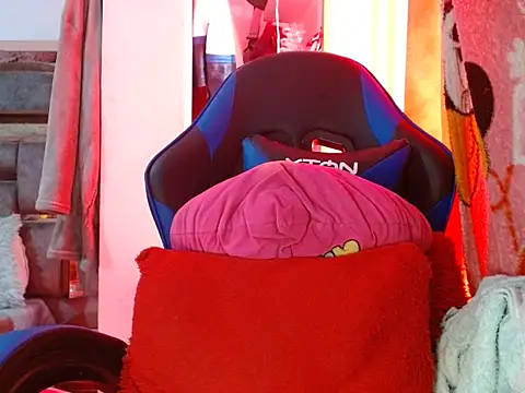 coral1727 online show from 02.04.25