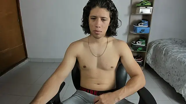 imtonny19 online show from 02.15.25