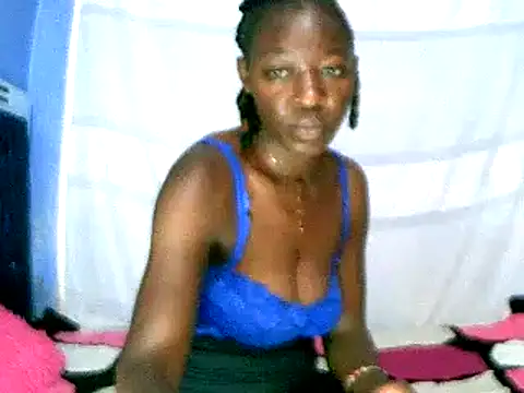 Snapshot of Ebonybrez chatting on 02.25.26 Ebonybrez online show from 02.25.26