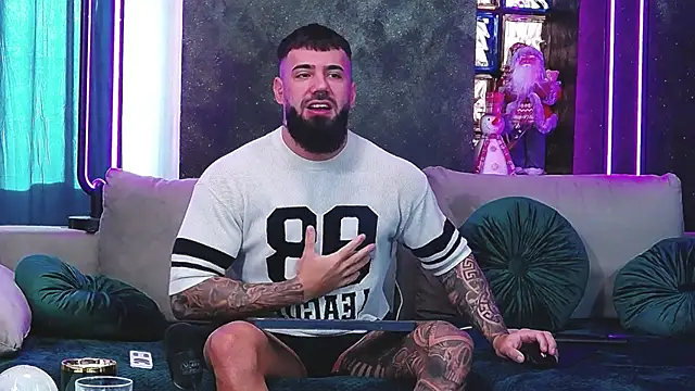 masterkingofmusclee online show from 12.16.24