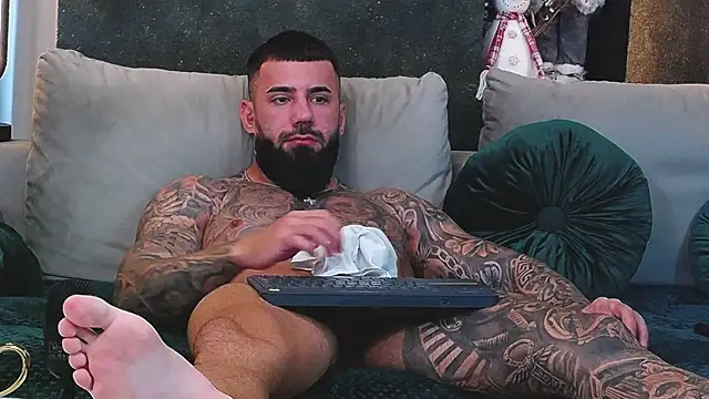 masterkingofmusclee online show from 12.27.24