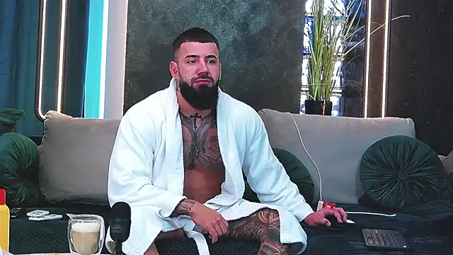 masterkingofmusclee online show from 01.11.25