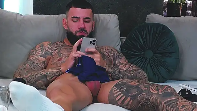 masterkingofmusclee online show from 01.16.25